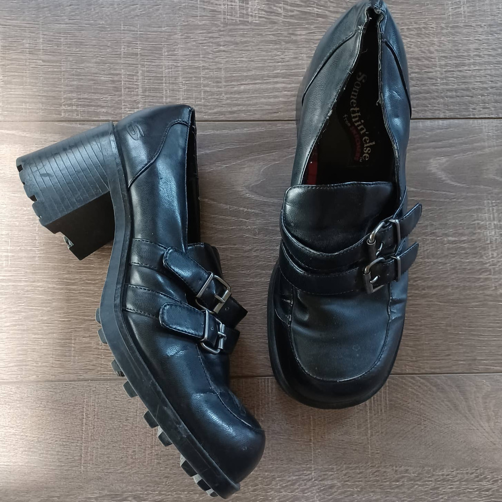 Sketchers Something Else Vtg Y2K Chunky Heel Platform Loafers 8.5